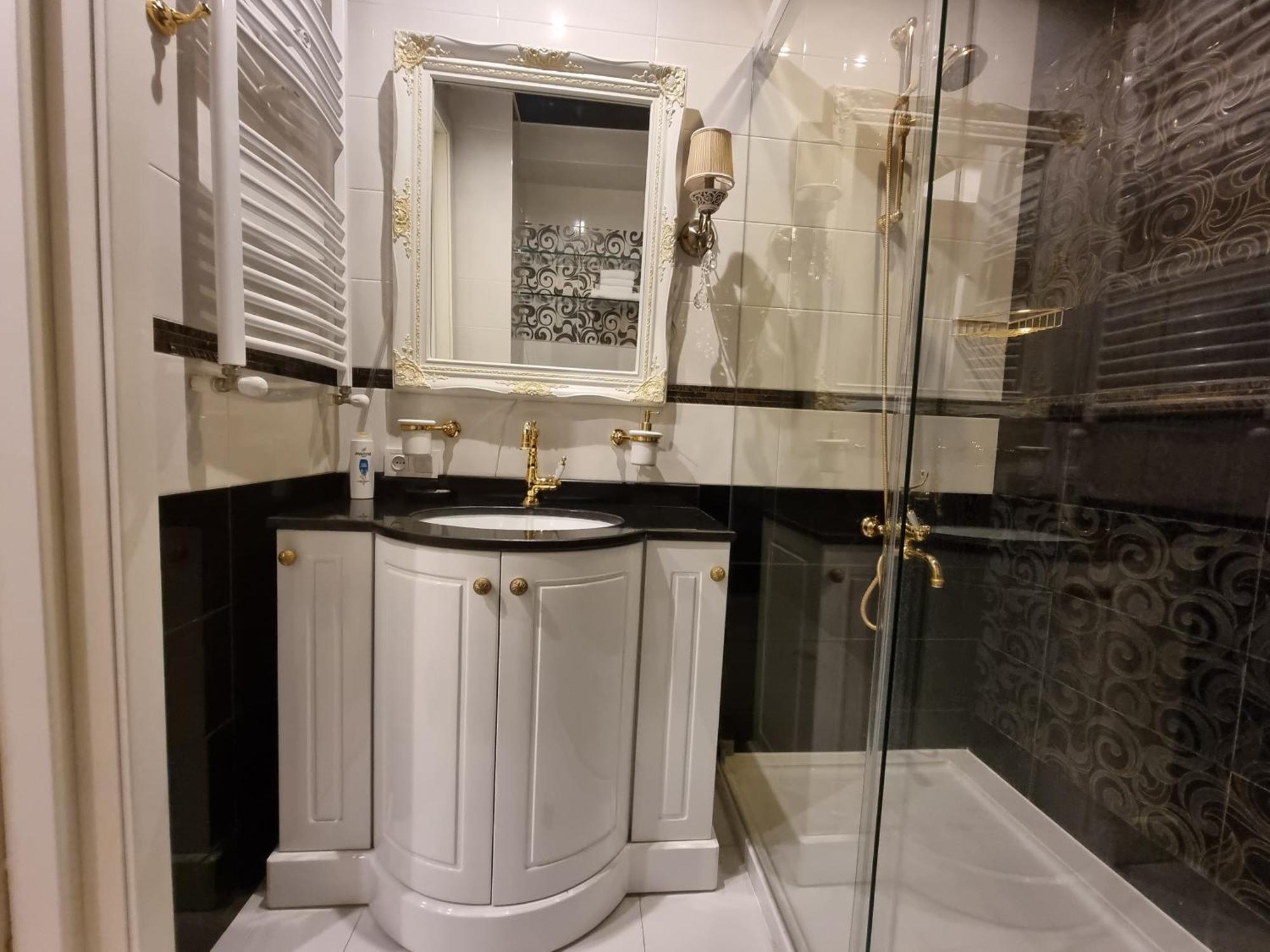 Cosy Apartment In The City Centre Tbilisi Exterior photo